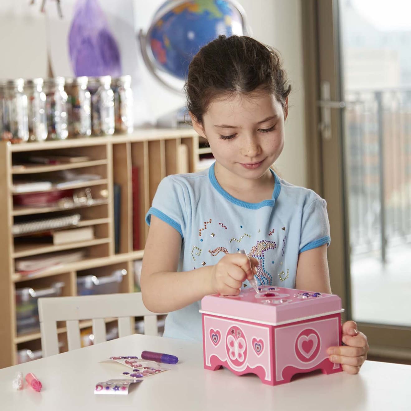 Melissa & Doug Created by Me! Jewelry Box Wooden Craft Kit - Image 2