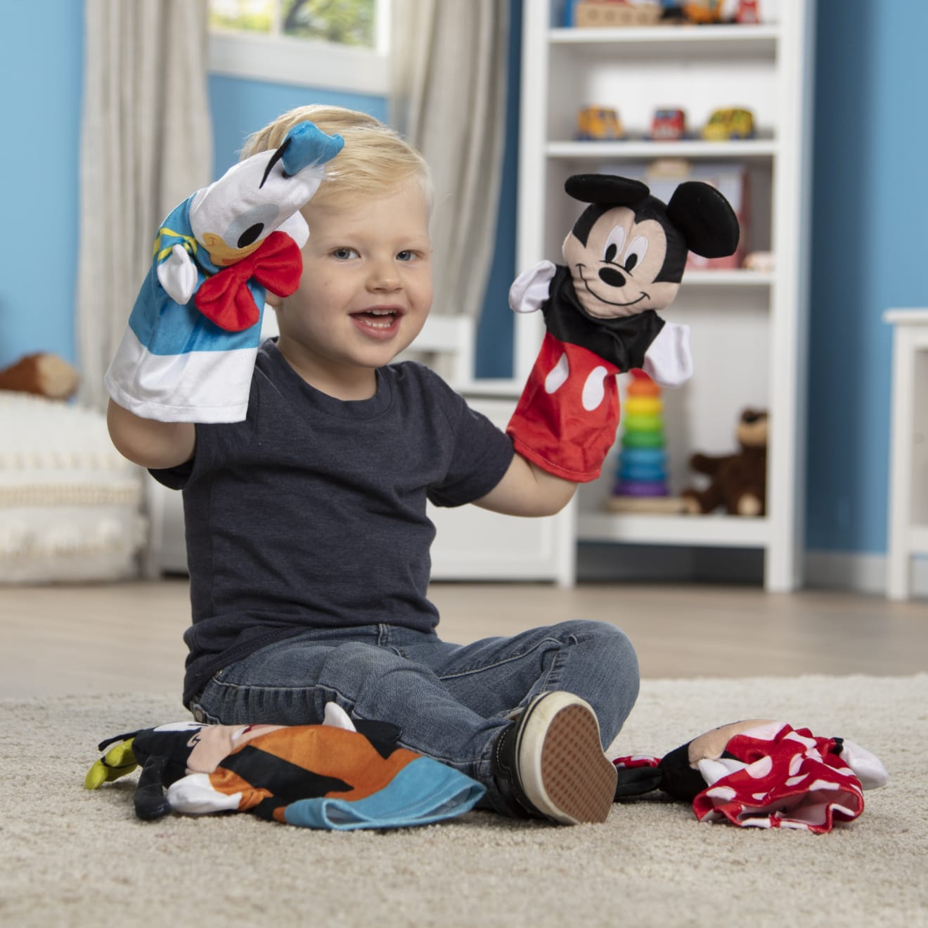Melissa & Doug Disney Mickey Mouse & Friends Soft & Cuddly Hand Puppets - Image 2