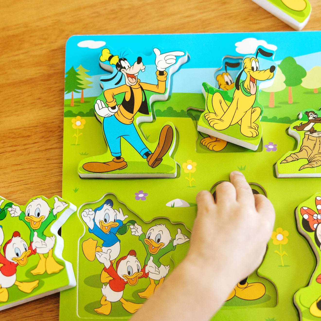 Melissa & Doug Disney Mickey Mouse Wooden Chunky Puzzle - Image 8