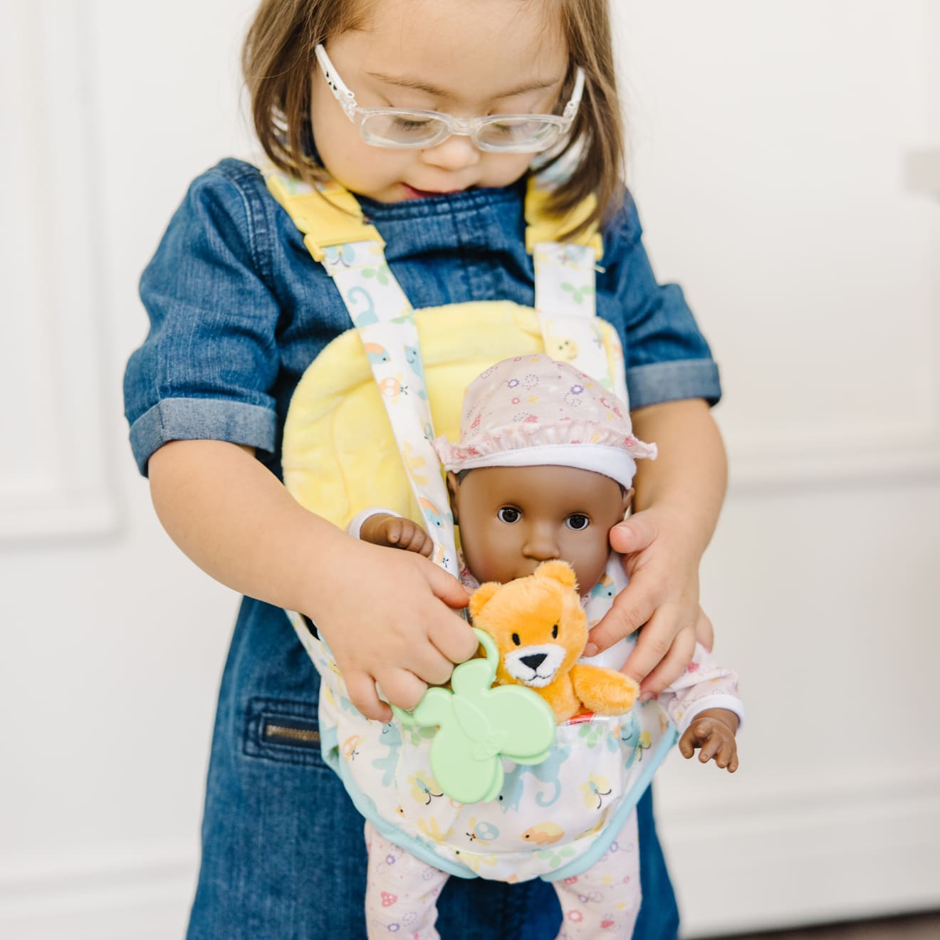 Melissa & Doug Mine to Love Carrier Play Set - Image 6