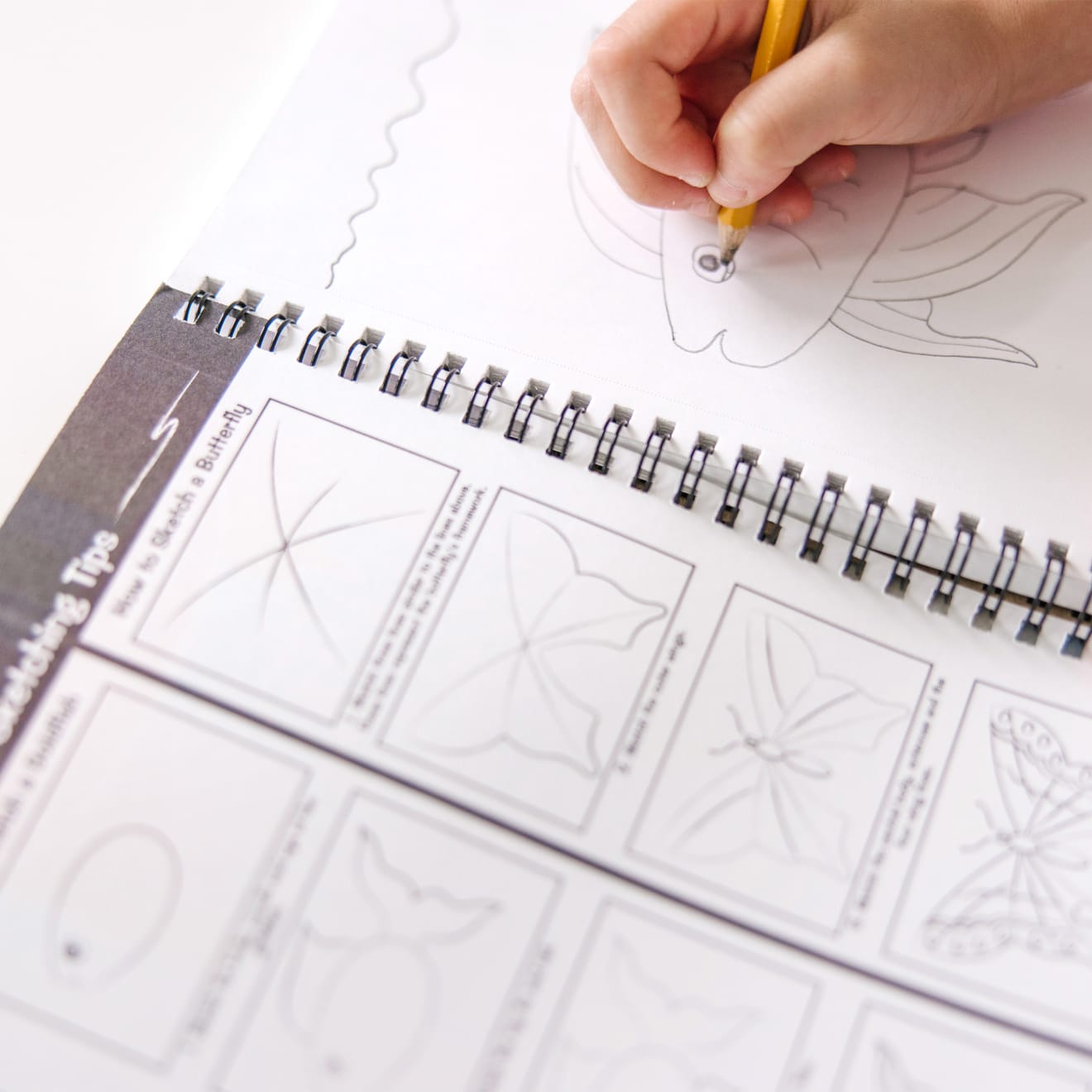 Melissa & Doug Mini-Sketch Pad - Image 6