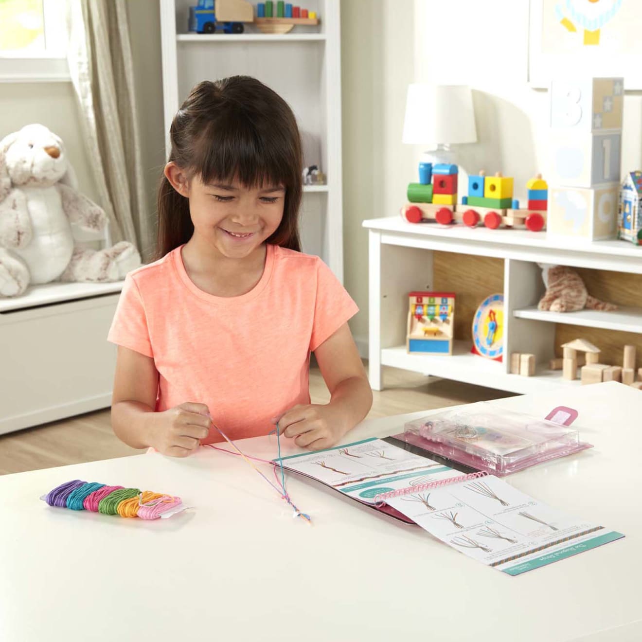 Melissa & Doug On the Go Crafts - Friendship Bracelets - Image 2