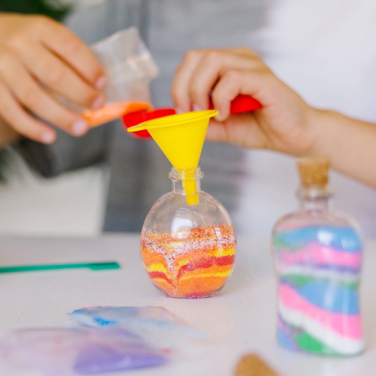 Melissa & Doug Created by Me! Sand Art Bottles Craft Kit - Image 6