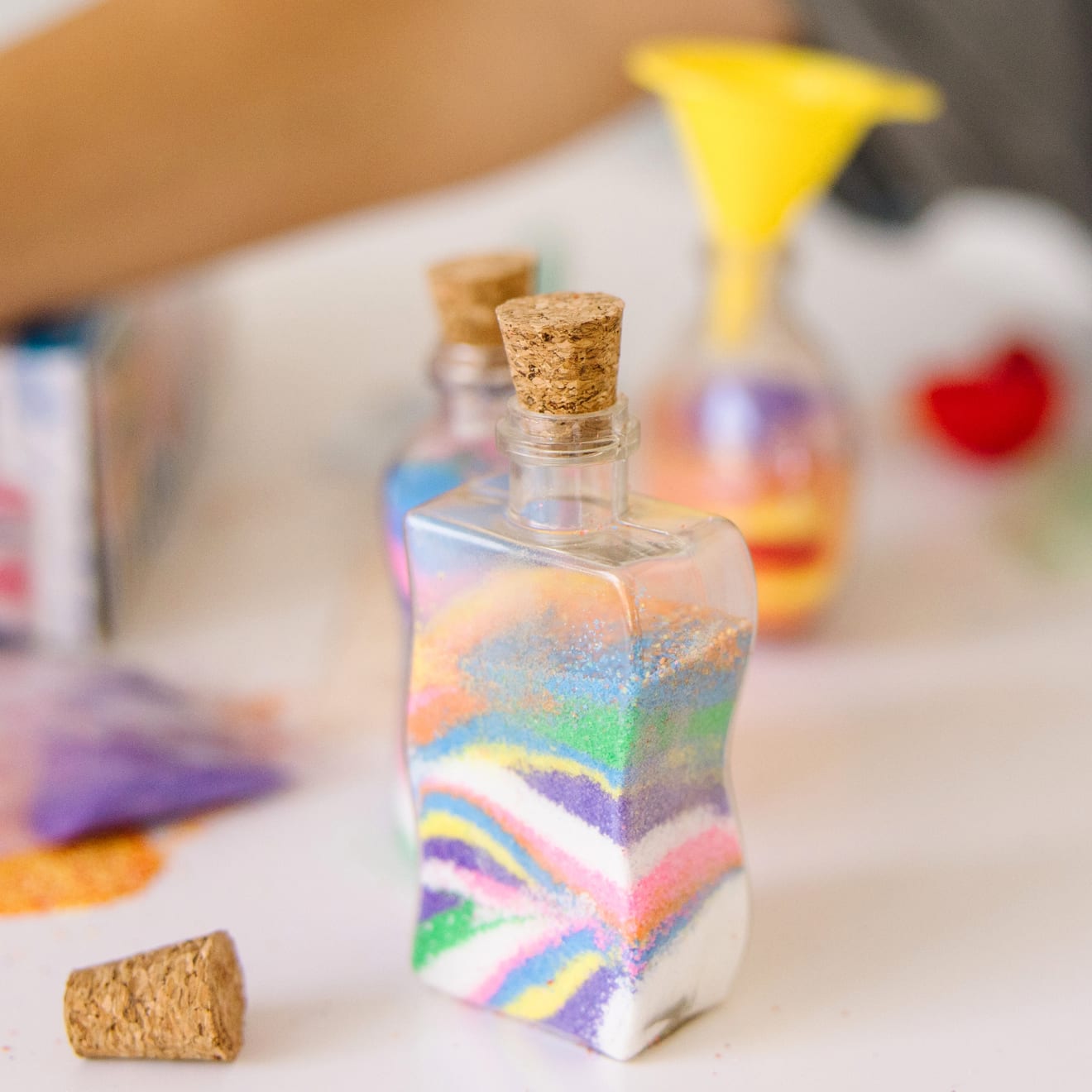 Melissa & Doug Created by Me! Sand Art Bottles Craft Kit - Image 5
