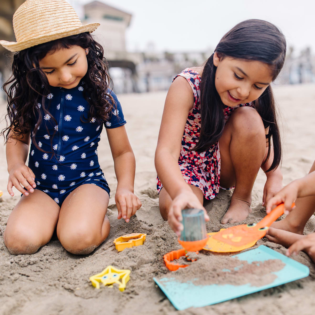 Melissa & Doug Seaside Sidekicks Sand Cookie Set - Image 4
