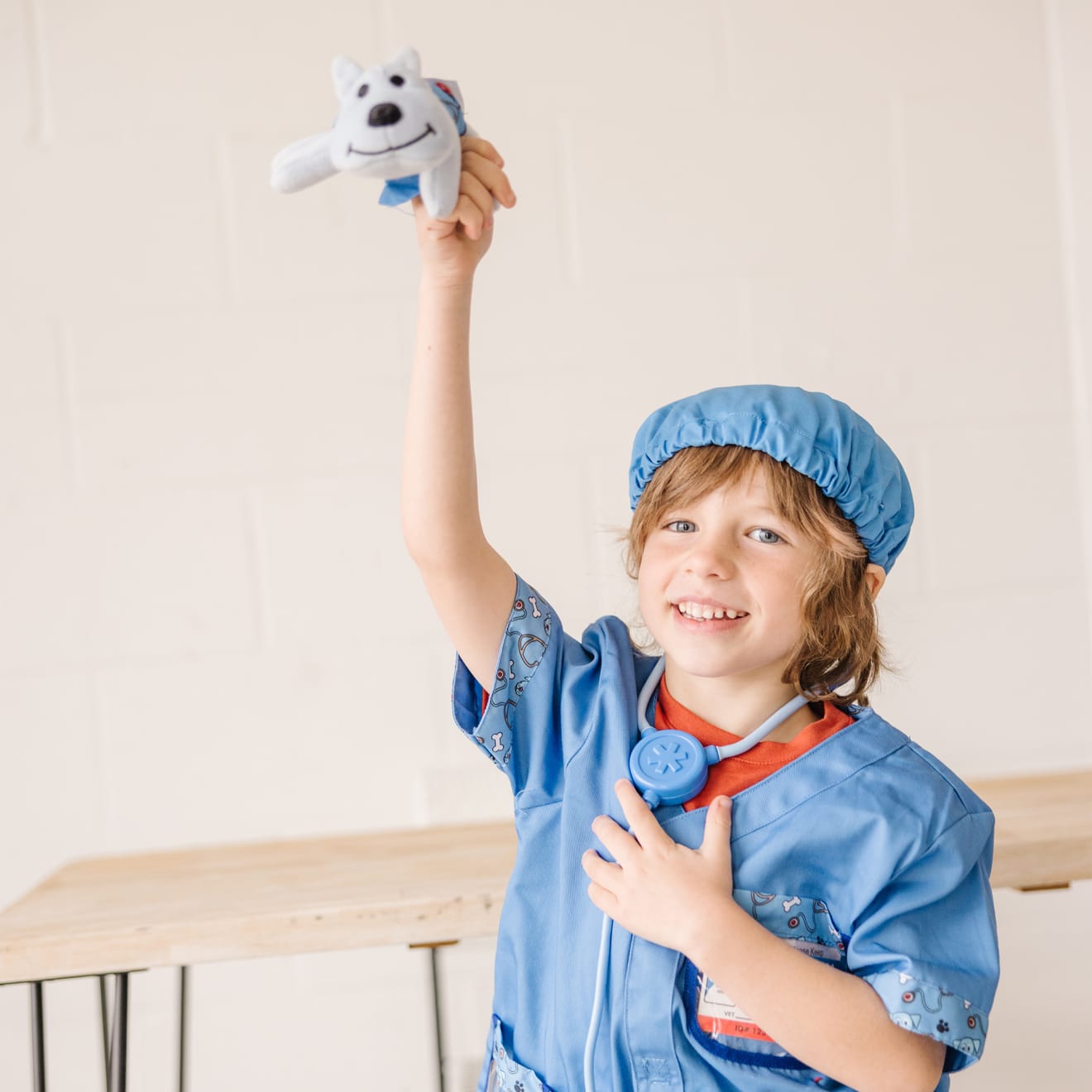 Melissa & Doug Veterinarian Role Play Costume Set - Image 6