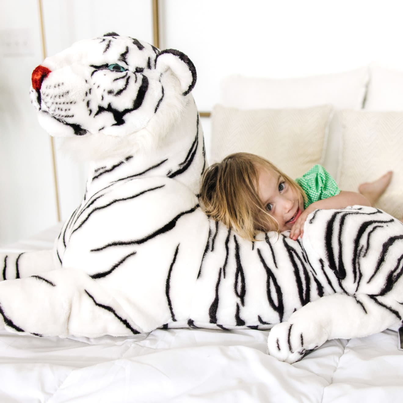 Melissa & Doug White Tiger Giant Stuffed Animal - Image 2