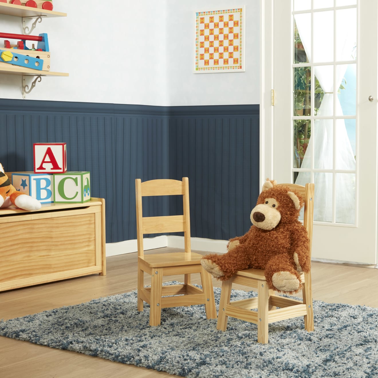 Melissa & Doug Pair of Solid Wood Chairs 2-Piece Set - Image 9