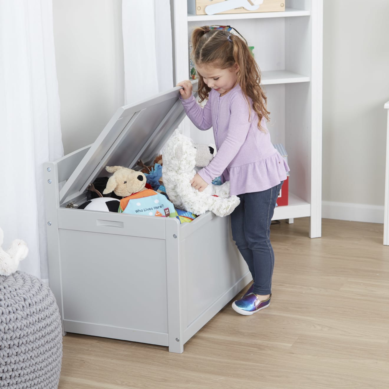 Melissa & Doug Wooden Toy Chest (Gray) - Image 5