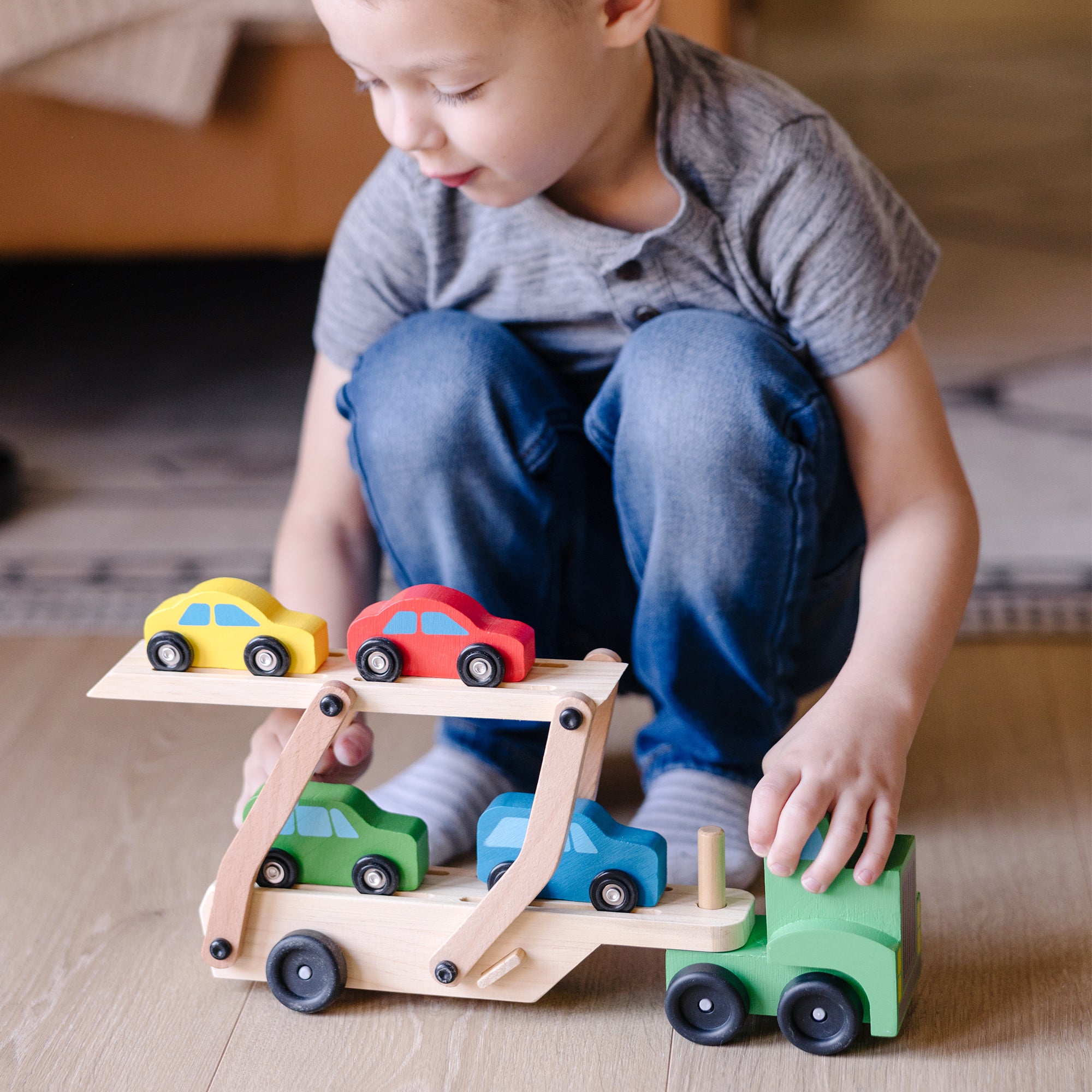 Melissa & Doug Wooden Car Carrier - Image 10