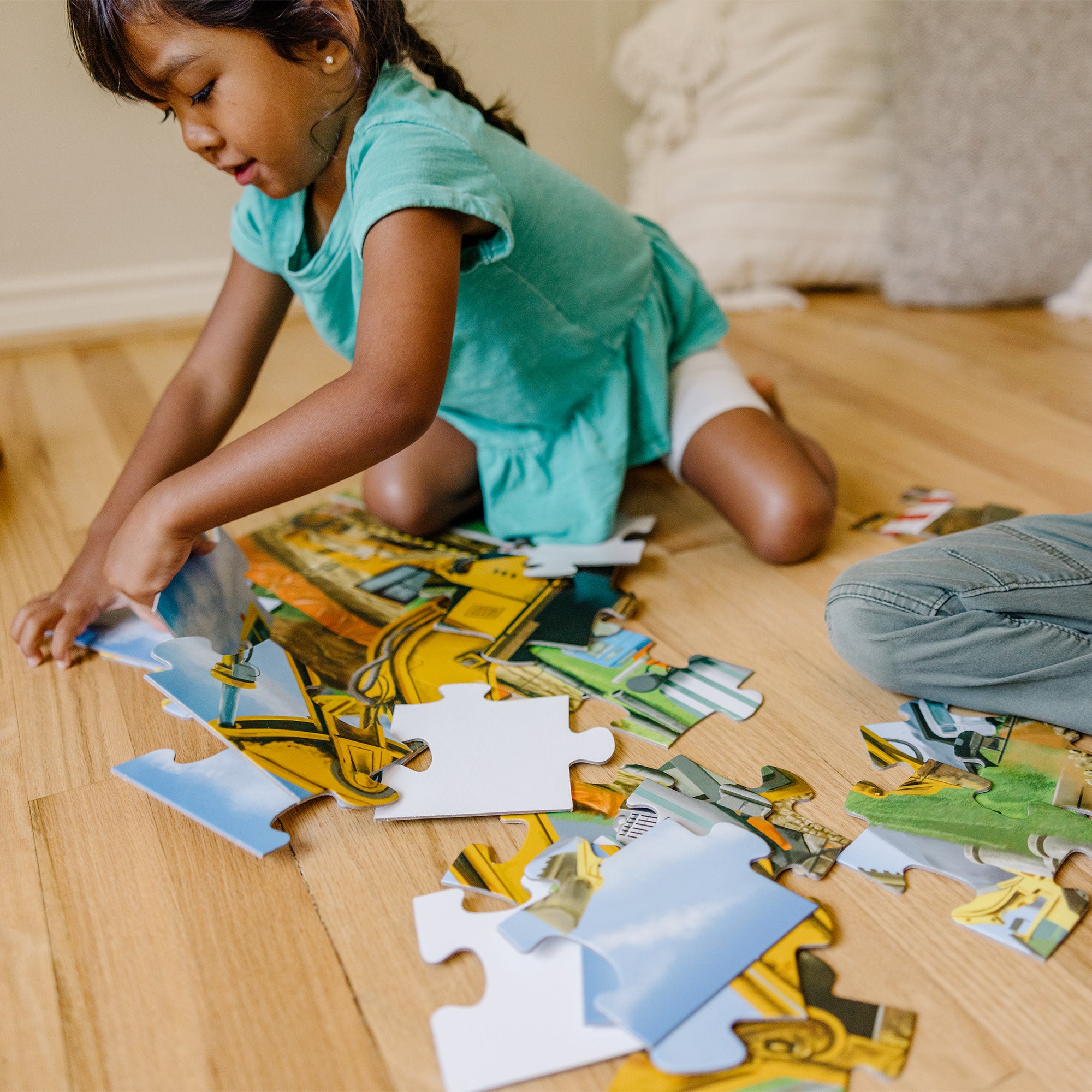 Melissa & Doug Building Site Floor Puzzle - 48 Pieces - Image 5