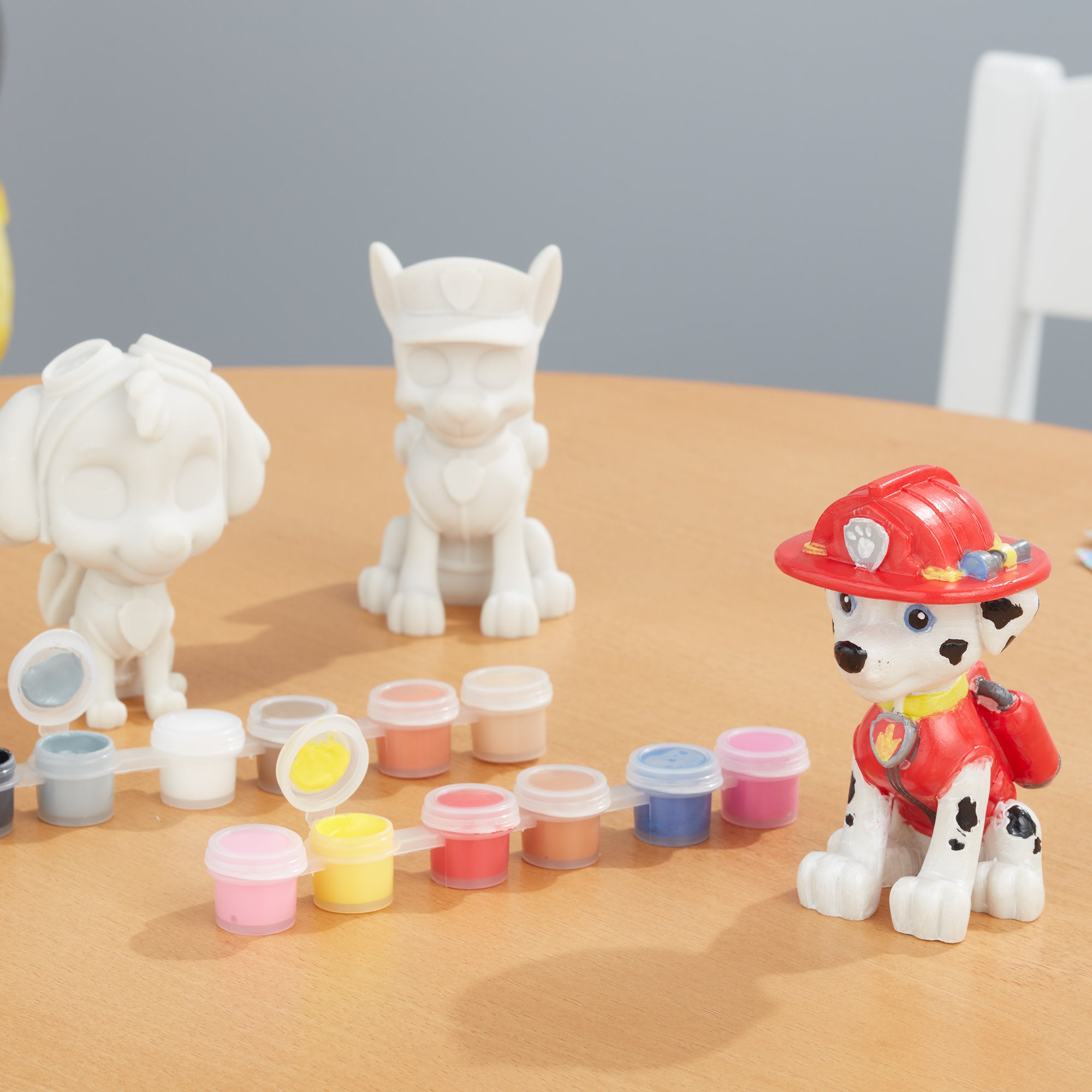 Melissa & Doug PAW Patrol Craft Kit - Pup Figurines - Image 9