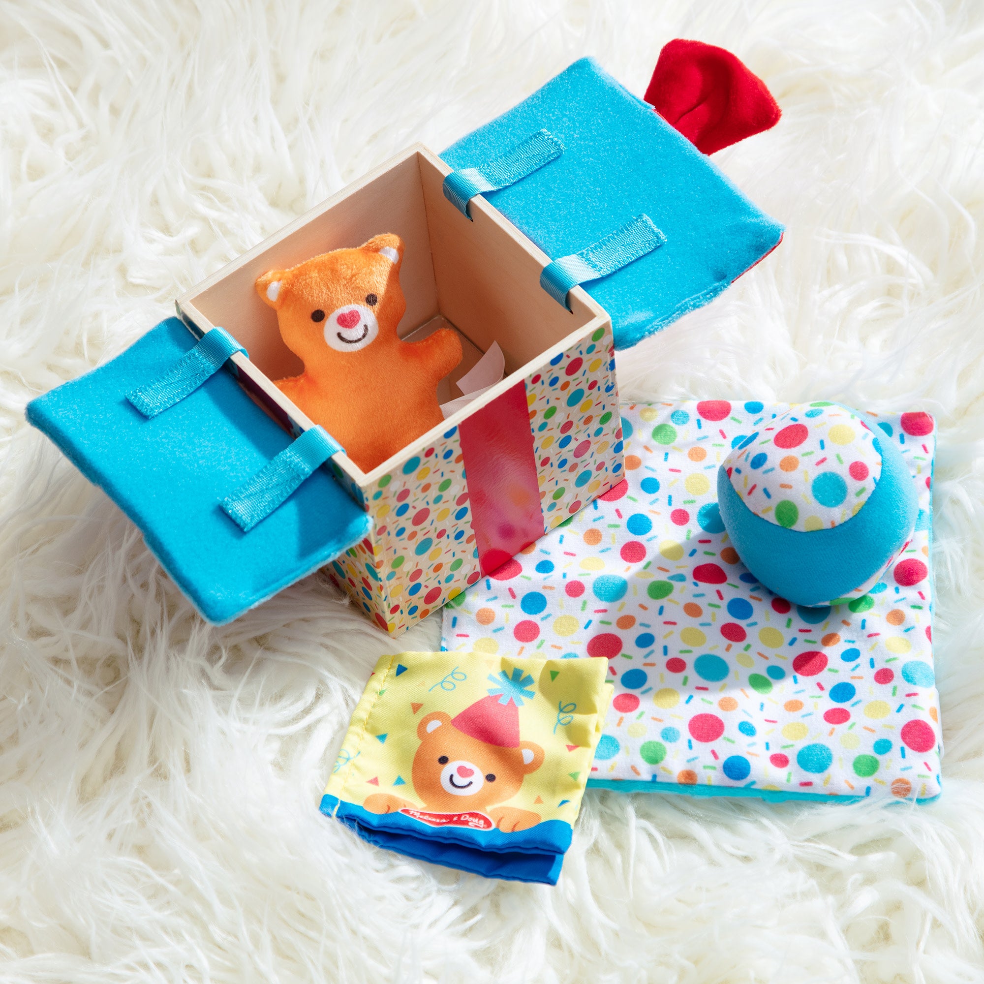 Melissa & Doug Wooden Surprise Gift Box - Image 9