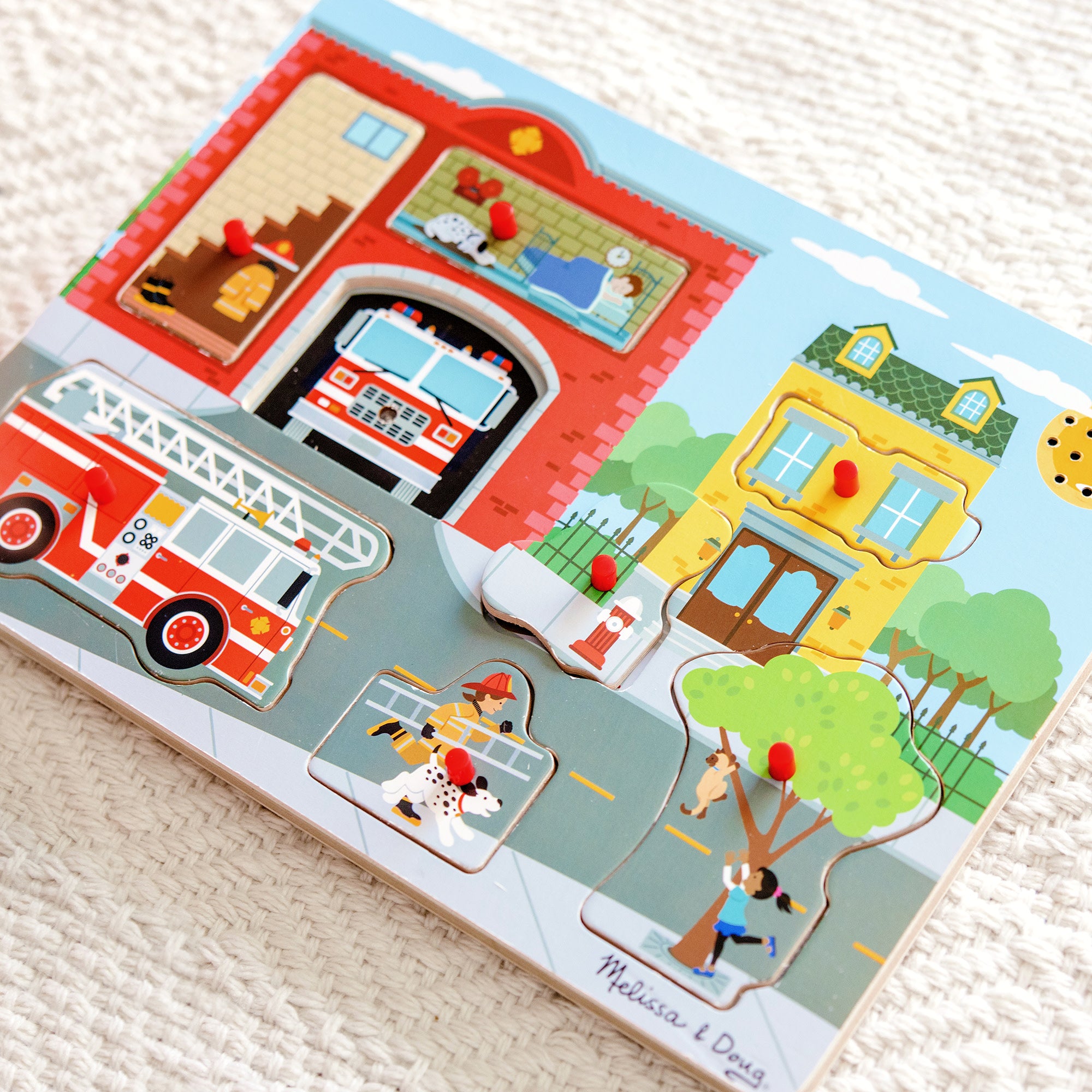 Melissa & Doug Around the Fire Station Sound Puzzle - 8 Pieces - Image 9