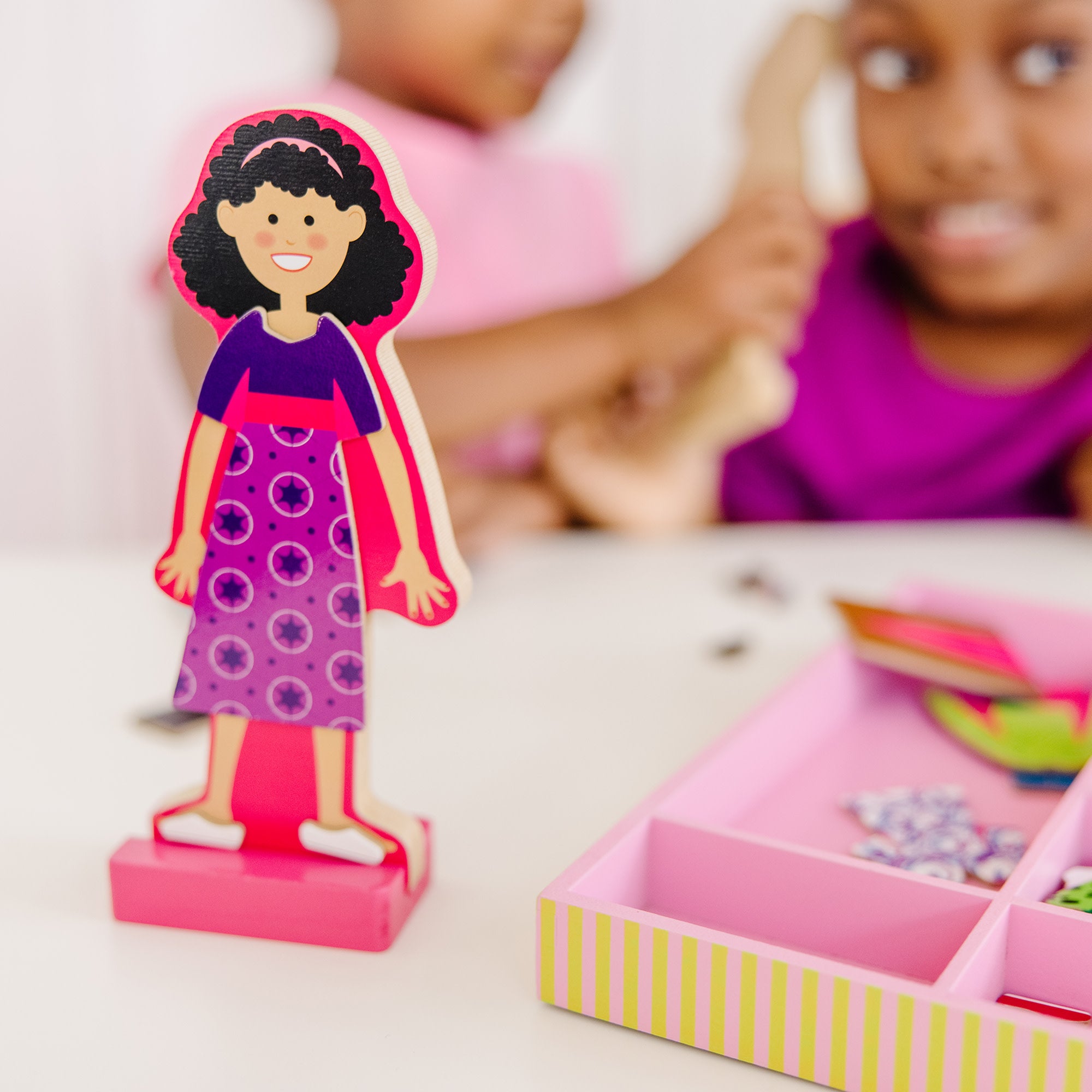 Melissa & Doug Abby & Emma Magnetic Pretend Play - Image 2