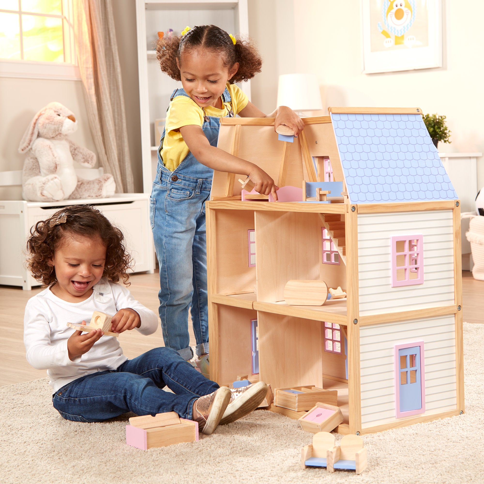 Melissa & Doug Wooden Multi-Level Dollhouse - Image 5
