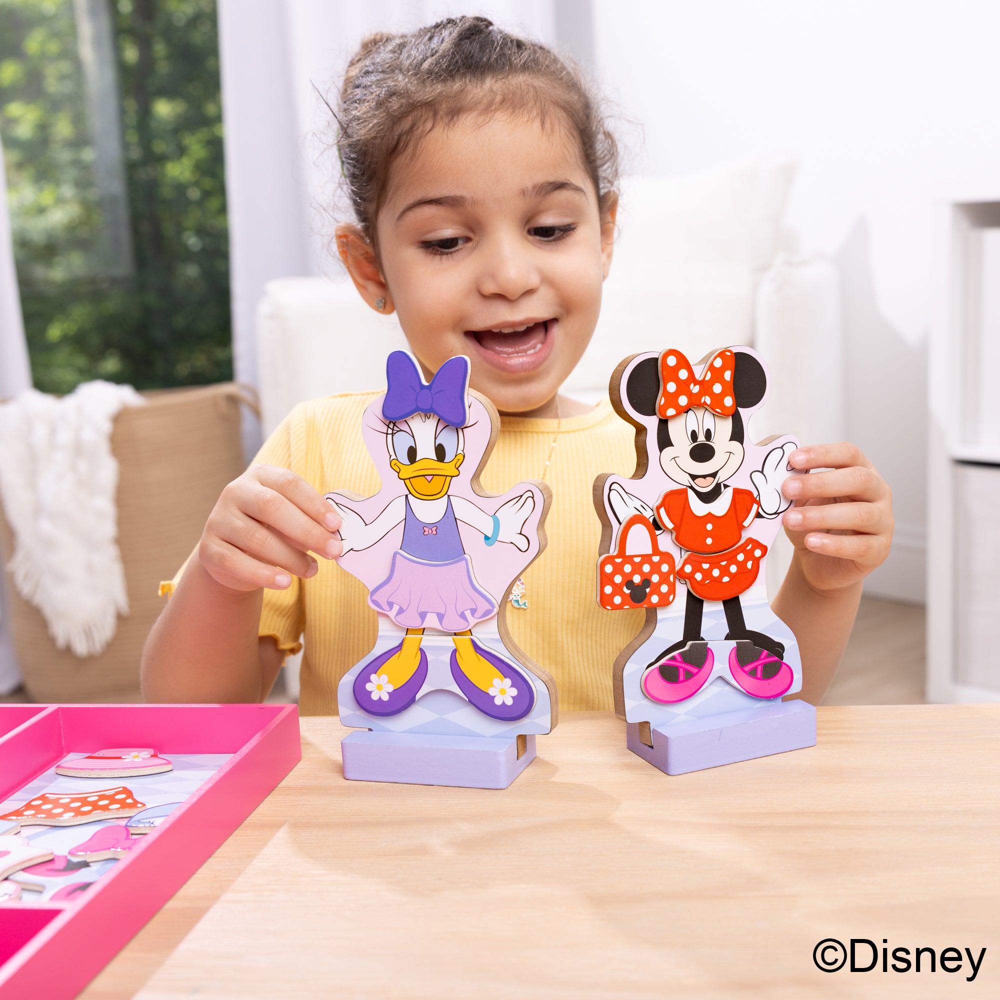 Melissa & Doug Disney Minnie & Daisy Deluxe Wooden Magnetic Dress-Up - Image 7