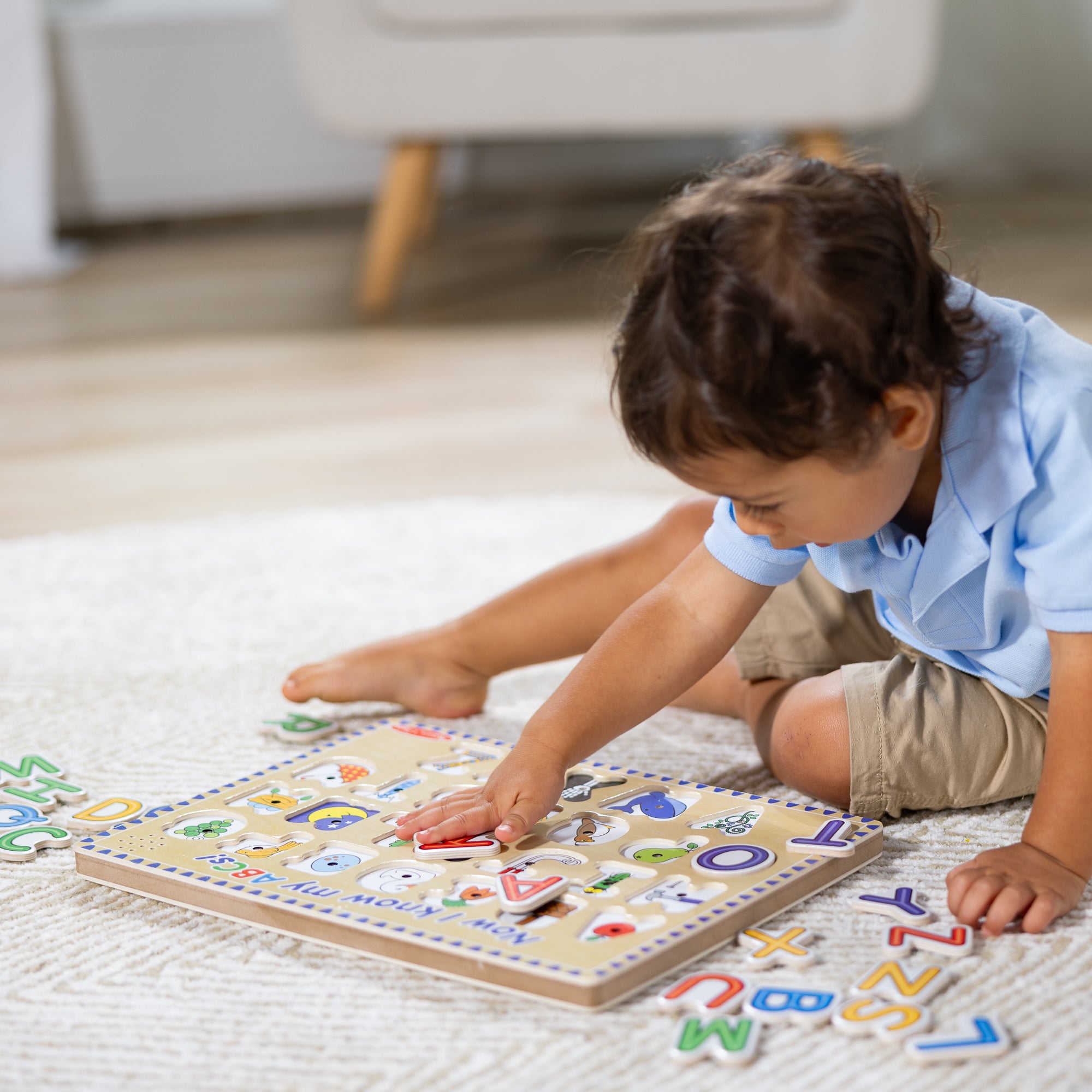 Melissa & Doug Alphabet Sound Puzzle - 26 Pieces - Image 7