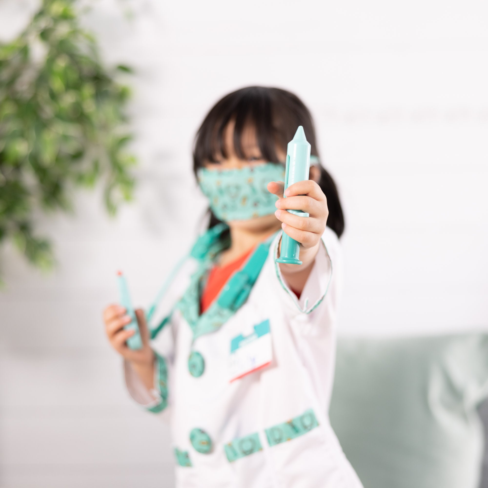Melissa & Doug Doctor Costume Role Play Set - Image 6