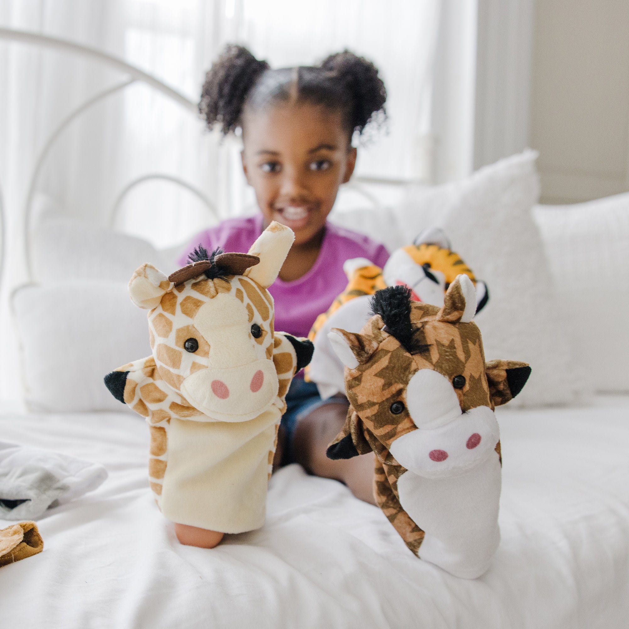 Melissa & Doug Hand Puppet 2-Pack: Farm Friends, Zoo Friends - Image 7