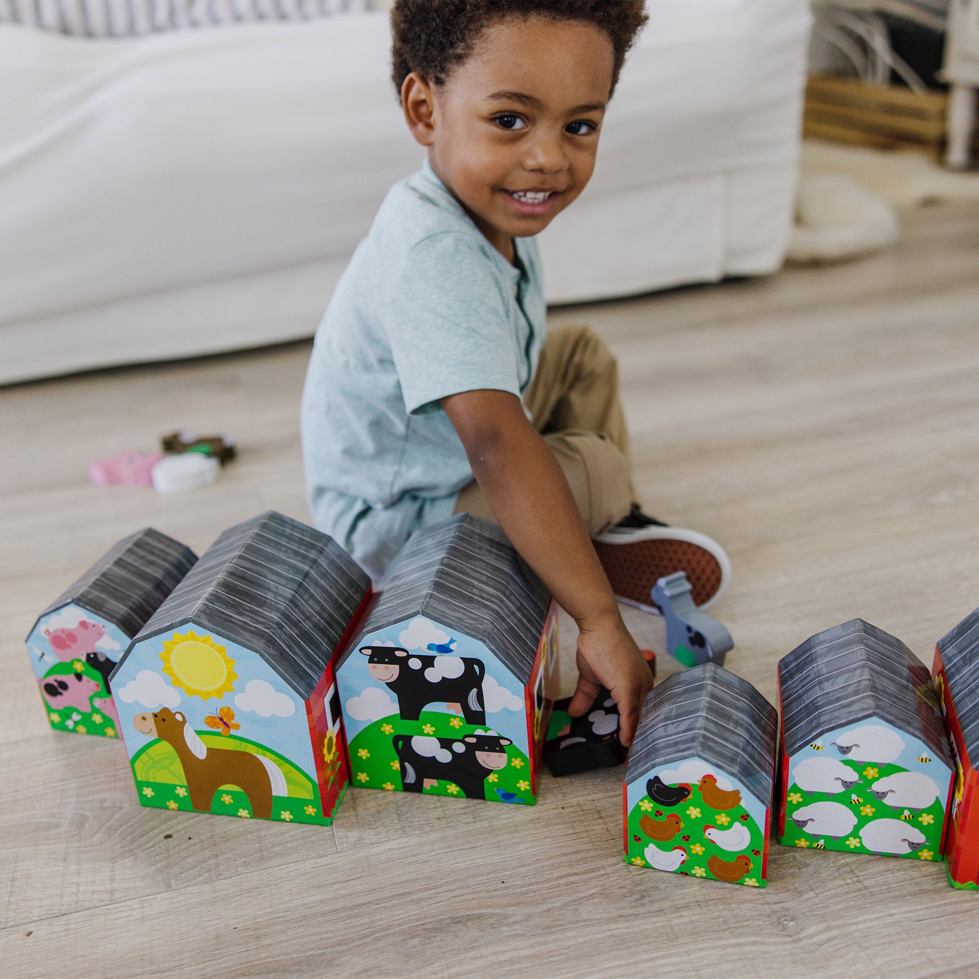 Melissa & Doug Nesting & Sorting Barns & Animals - Image 7
