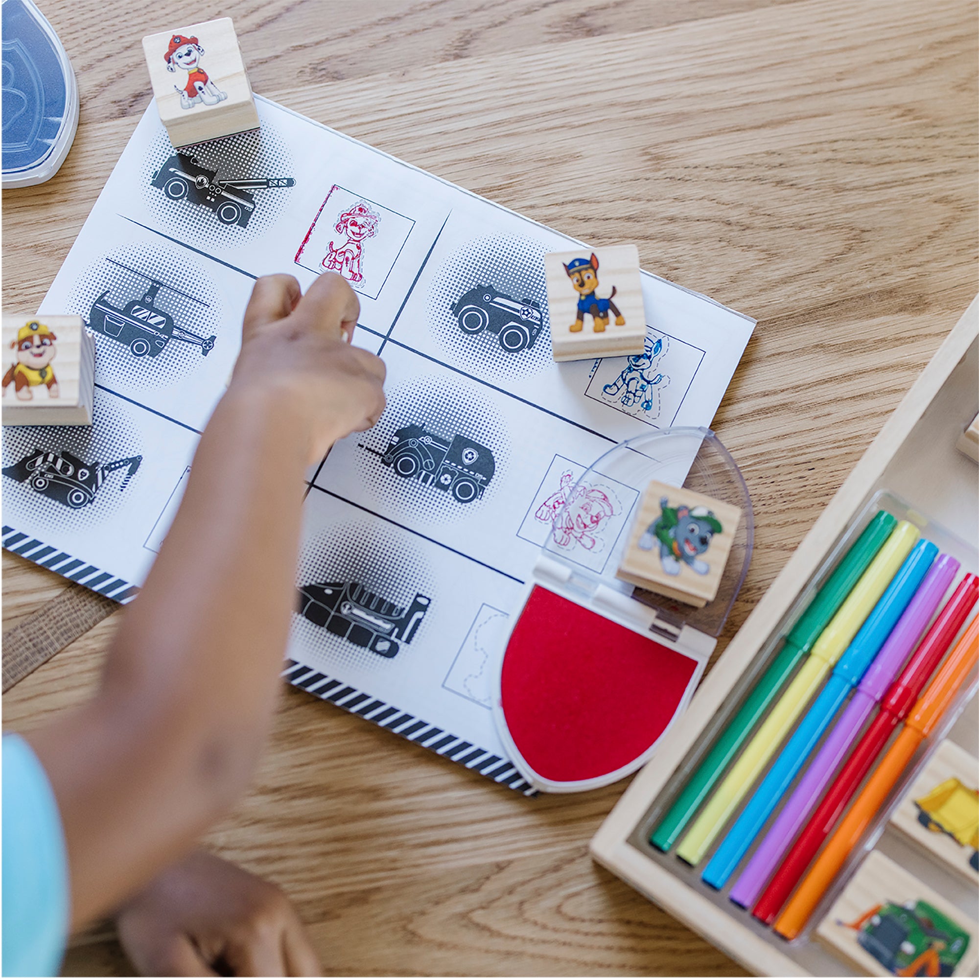 Melissa & Doug PAW Patrol Wooden Stamps Activity Set - Image 10