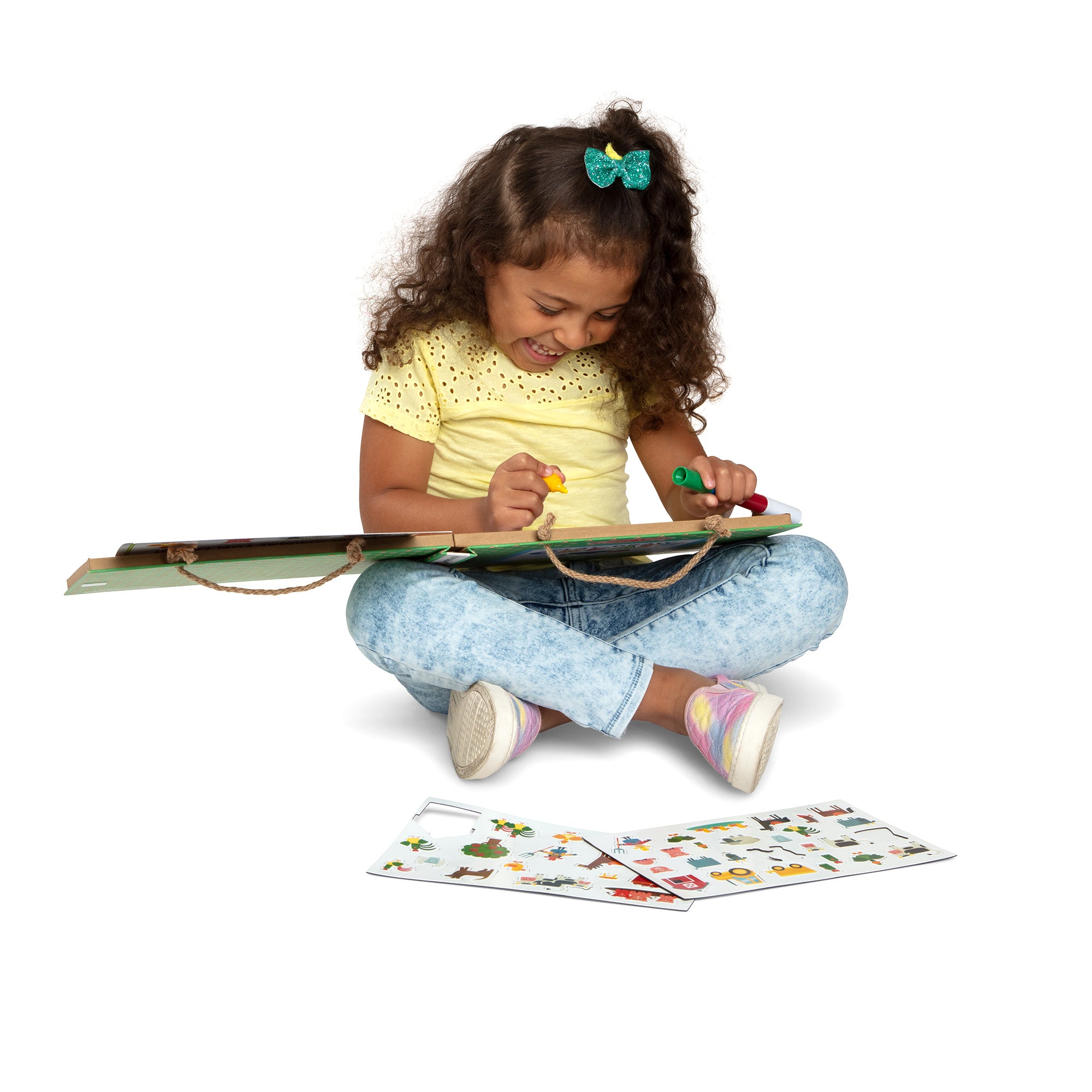 Melissa & Doug Natural Play: Play, Draw, Create Reusable Drawing & Magnet Kit ?C Farm - Image 6