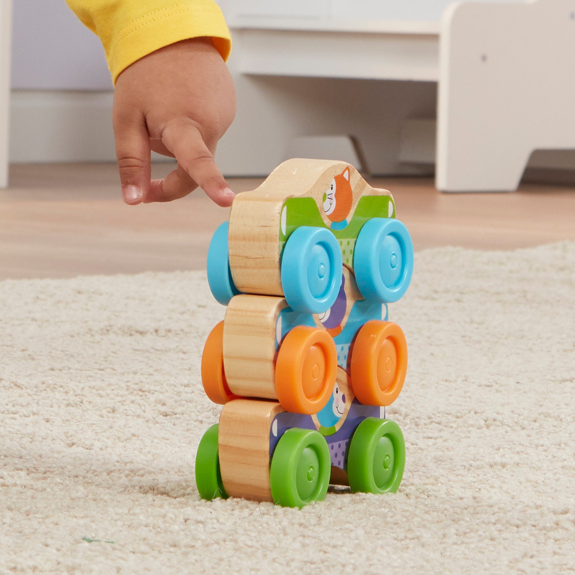 Melissa & Doug Wooden Animal Stacking Cars - Image 6