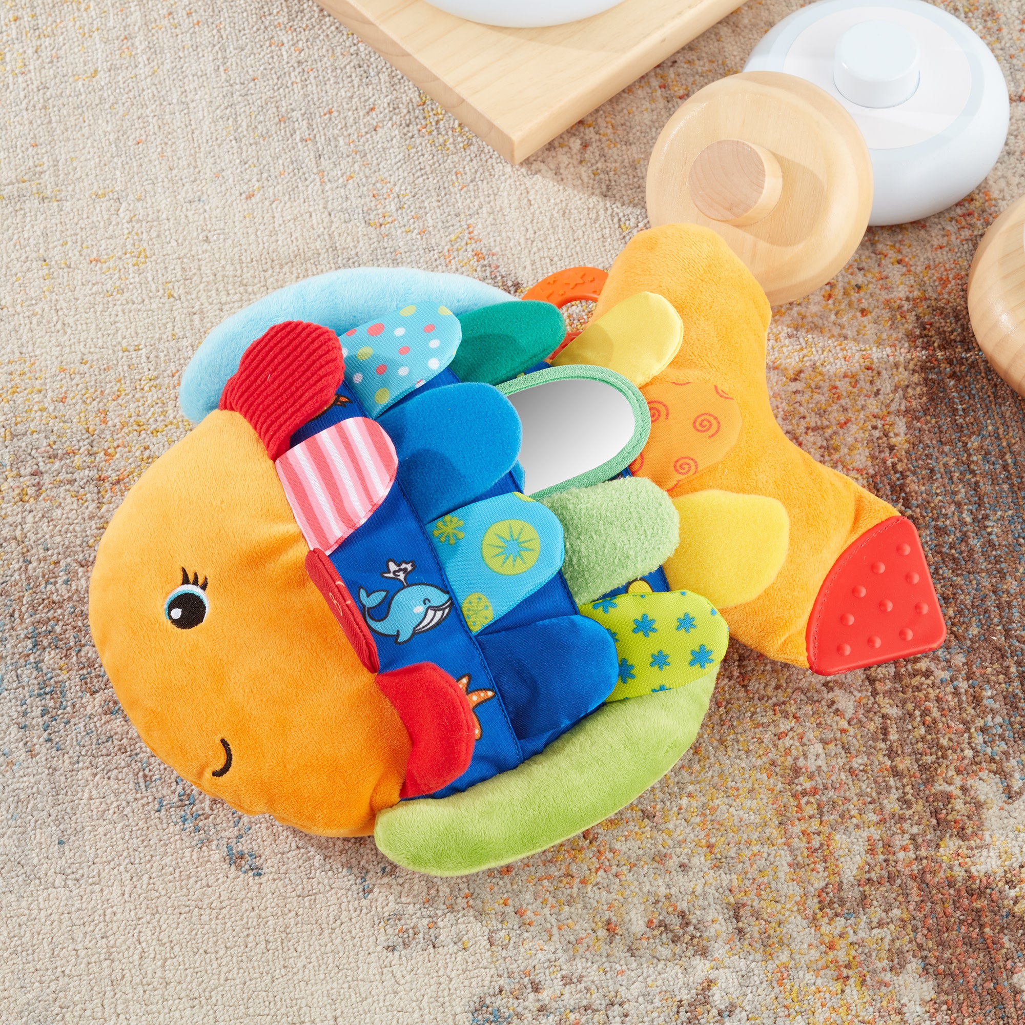Melissa & Doug K??s Kids Flip Fish Baby Toy - Image 9