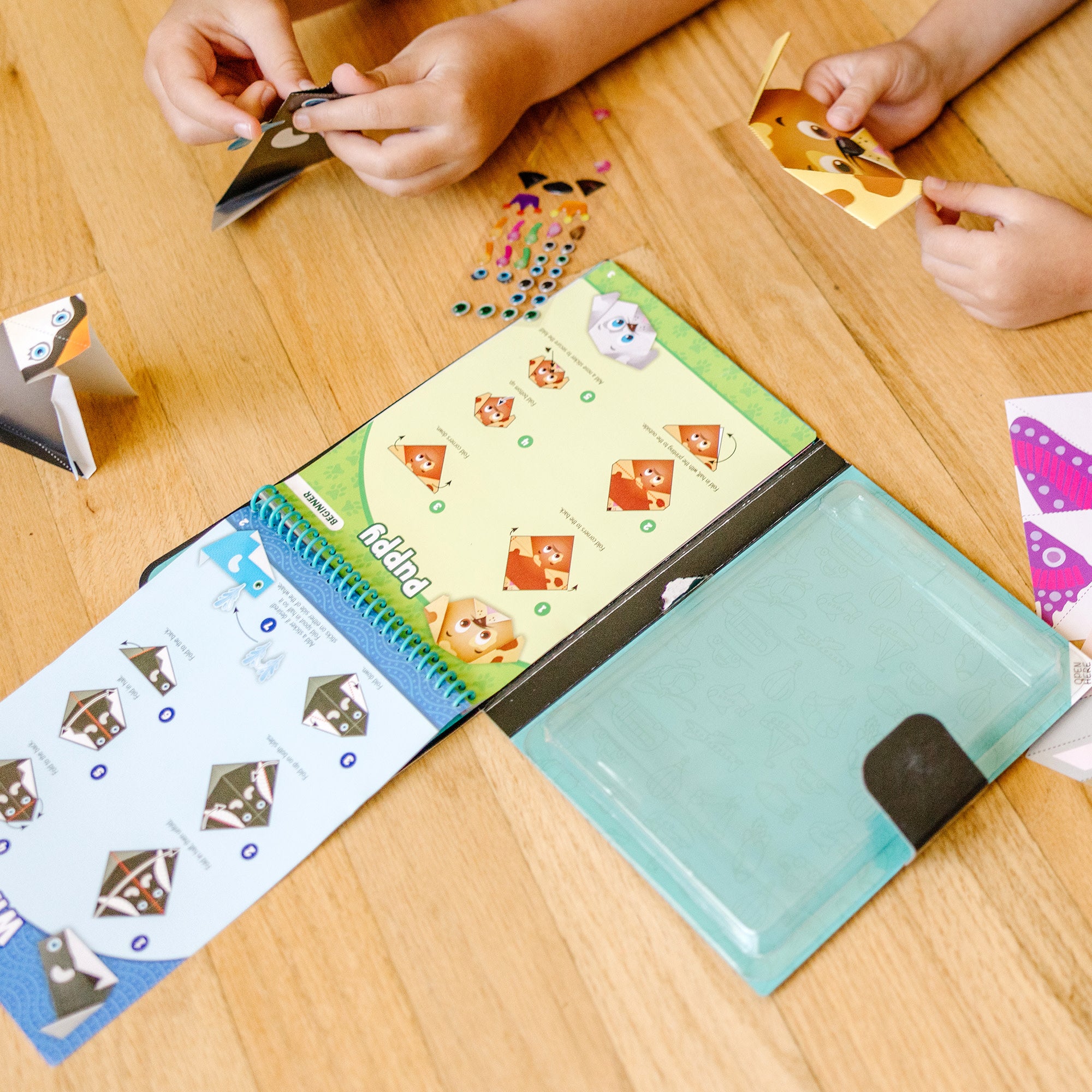 Melissa & Doug On the Go Origami Animals Craft Activity Set - Image 6