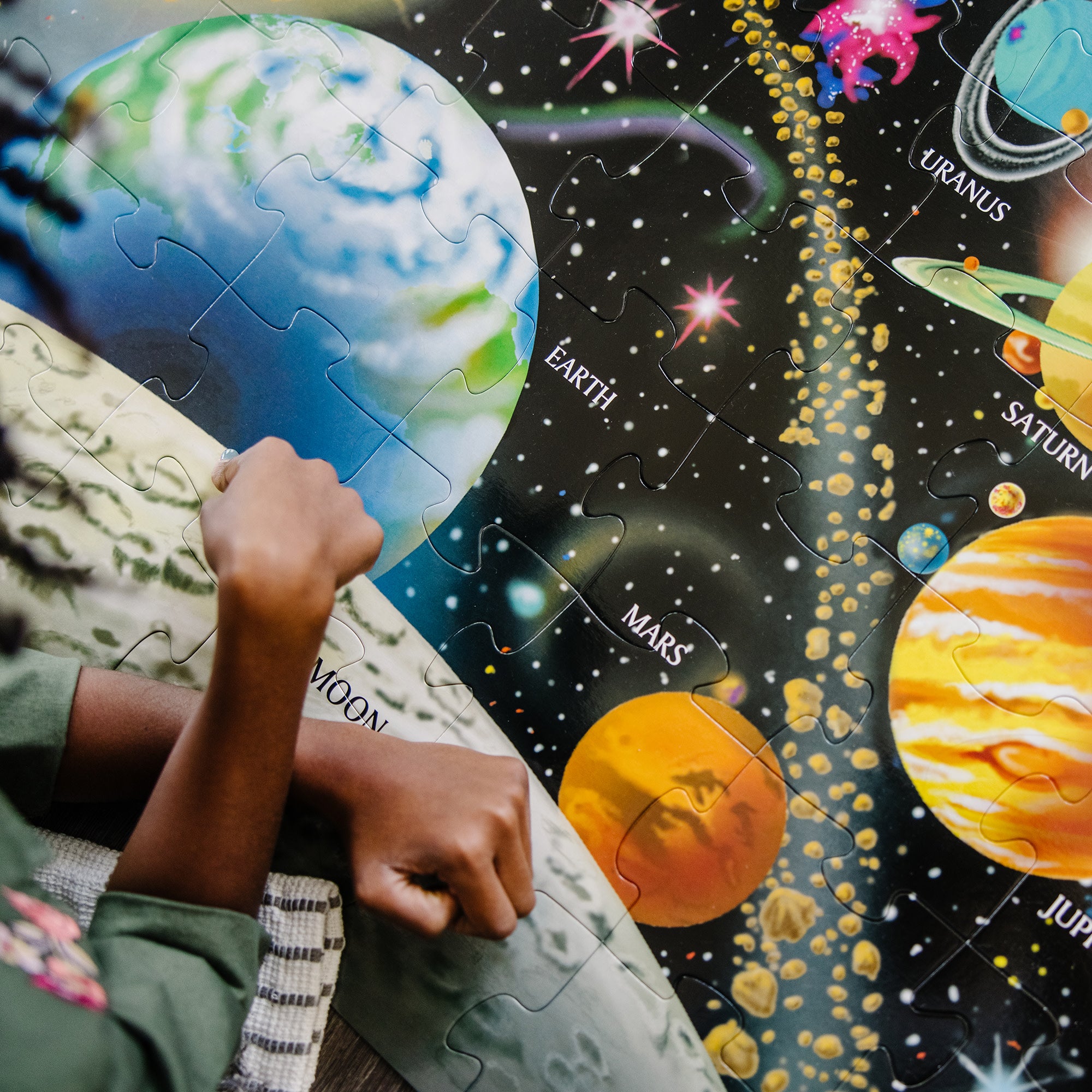 Melissa & Doug Solar System Floor Puzzle - 48 Pieces - Image 5