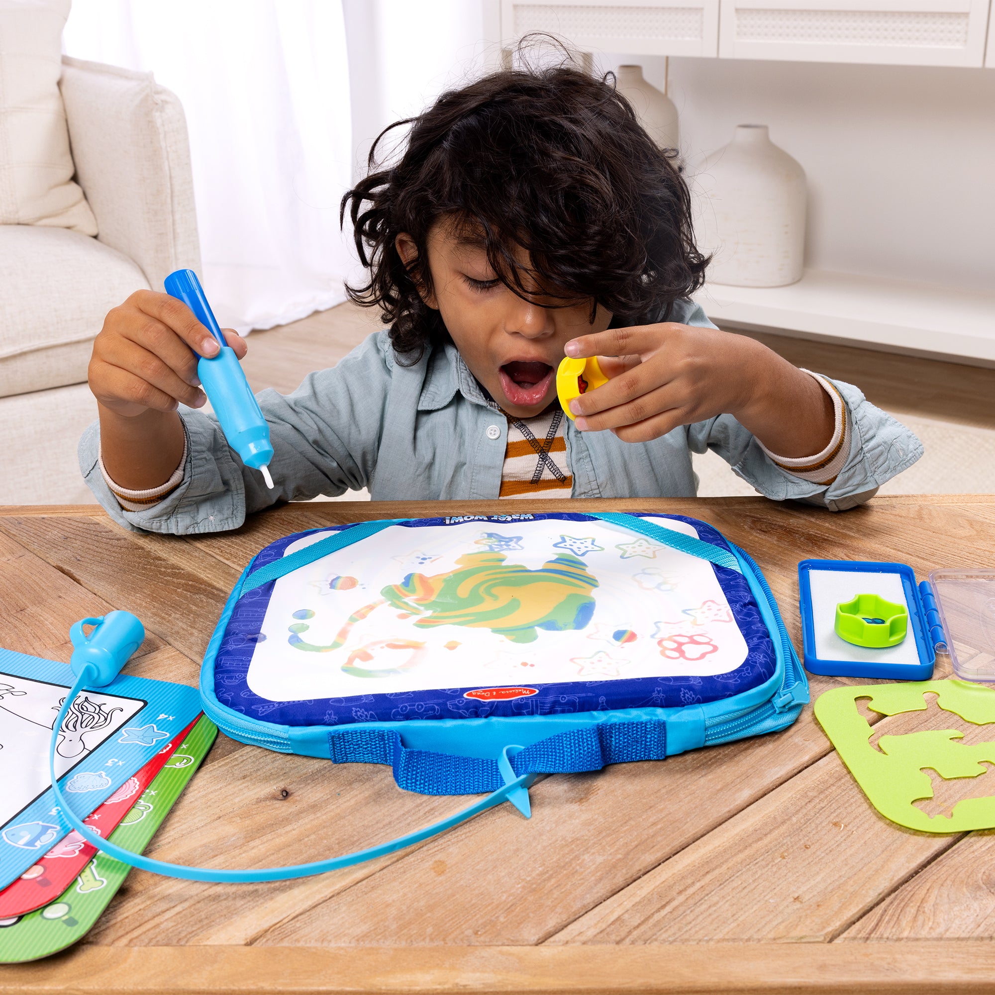 Melissa & Doug Water WOW! Take-Along Multi-Activity Drawing Set - Image 8