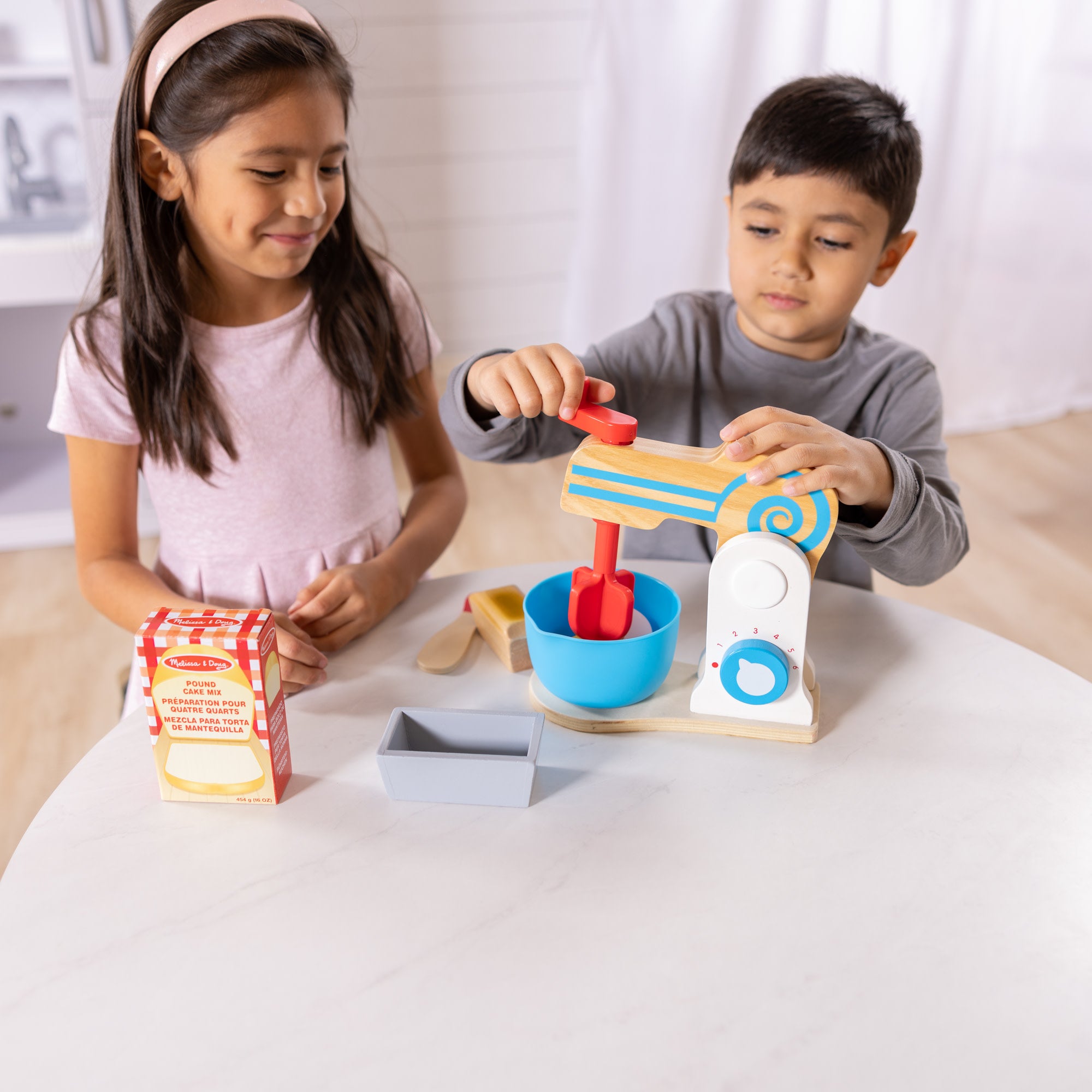 Melissa & Doug Wooden Make-a-Cake Mixer Set - Image 2